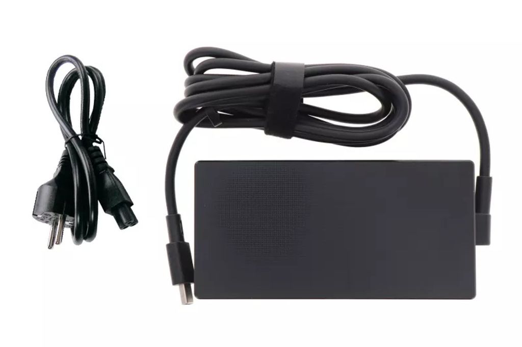 Asus AC Adapter 150W 20V 3P Rectangle