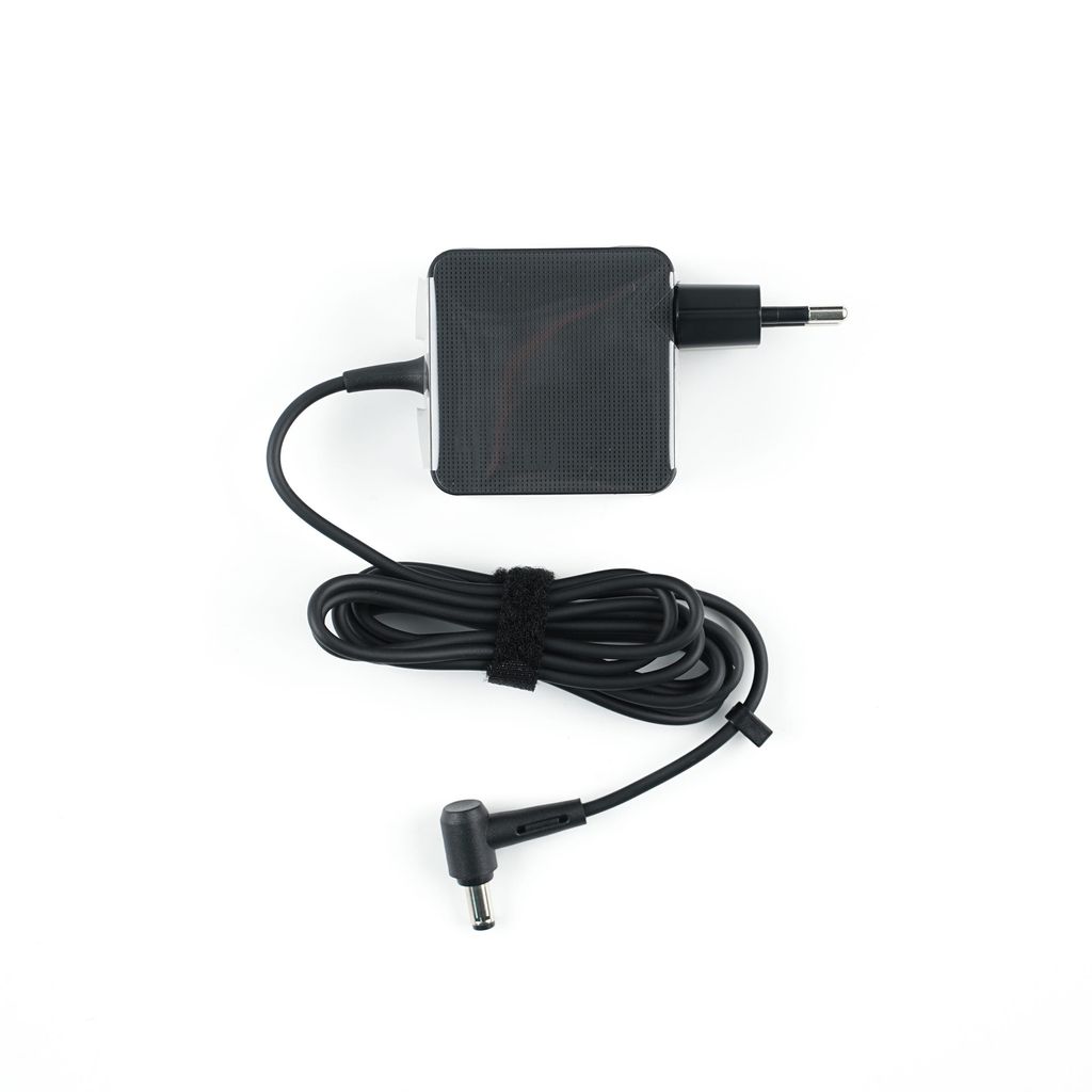 Asus ADAPTER 45W 19V 2PIN 5.5PHI EU TYPE (BLACK)