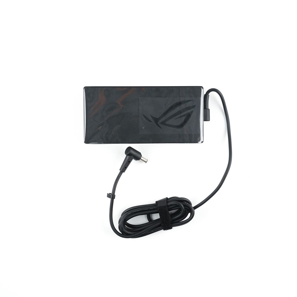 Asus AC Adapter 200W 20V 3P 6PHI