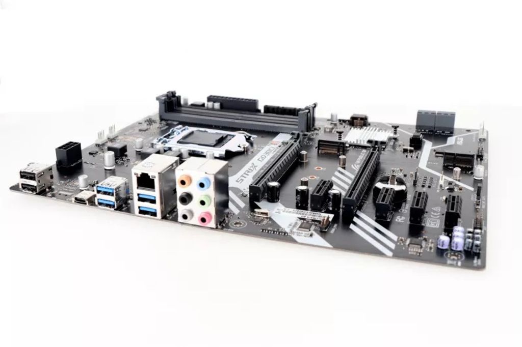 Asus GD30CI/Mainboard