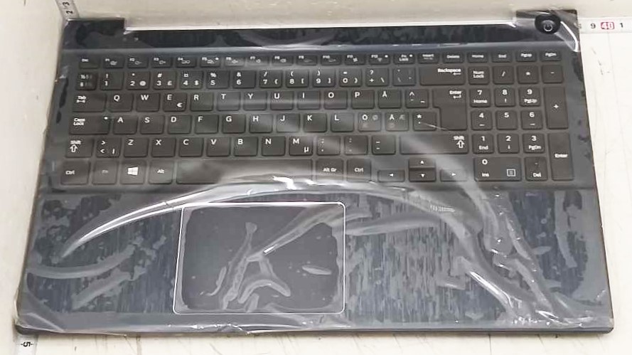 Samsung NP870Z5G-X01 Keyboard (NORDIC) & Upper Cover