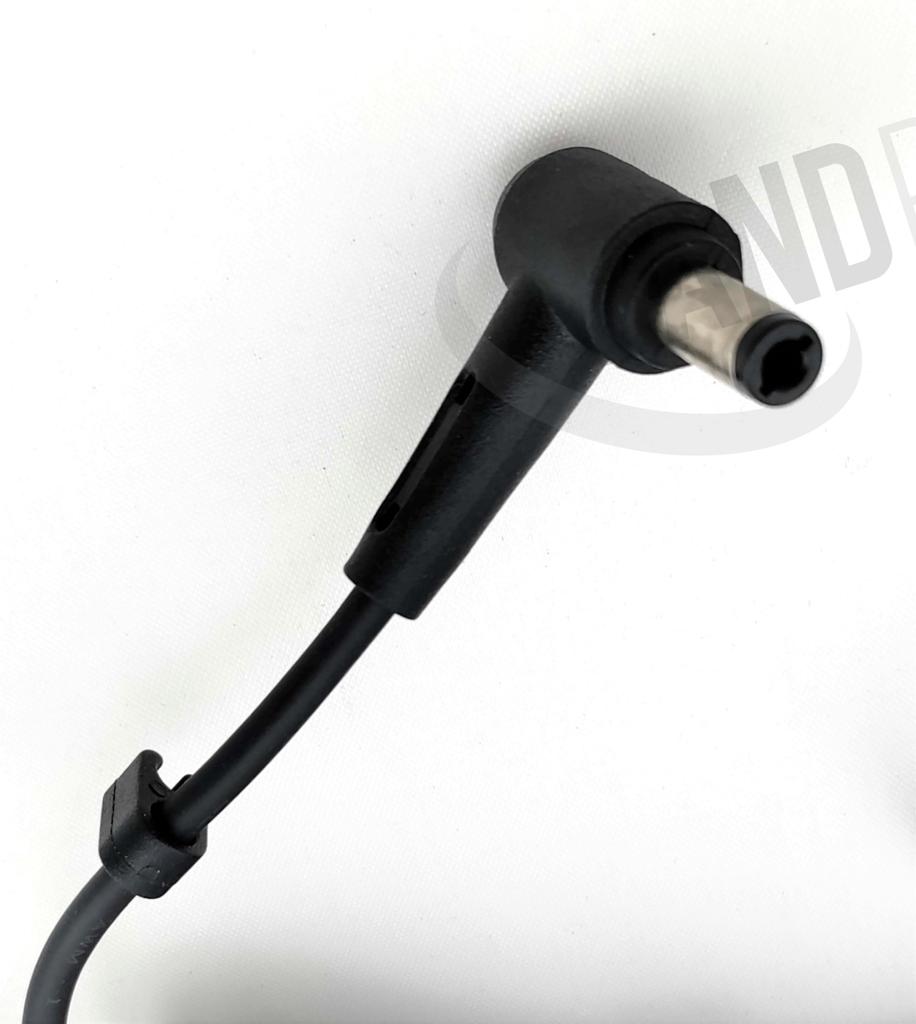 Asus AC Adapter 45W19V 2P 5.5PHI